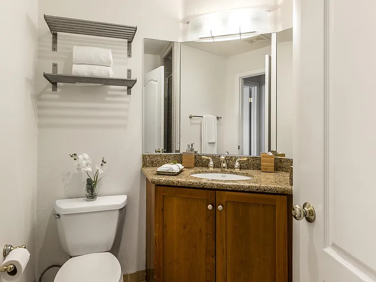 151 S Tahquitz Dr — Photo 15