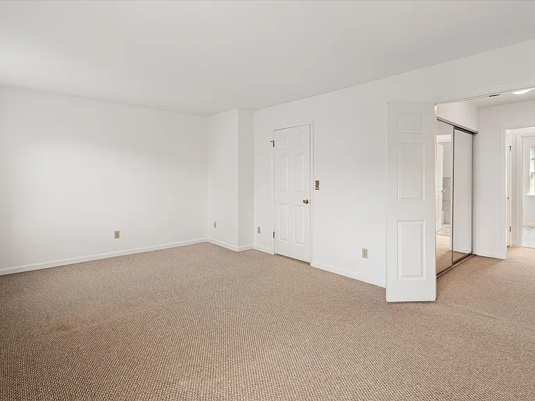 46 Winterberry Cir — Photo 16