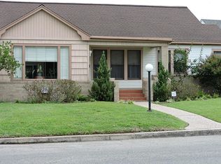 5201 Avenue Q, Galveston, TX 77551