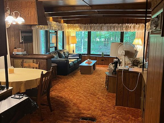 3rd image of 2355 Orchard Landing Rd