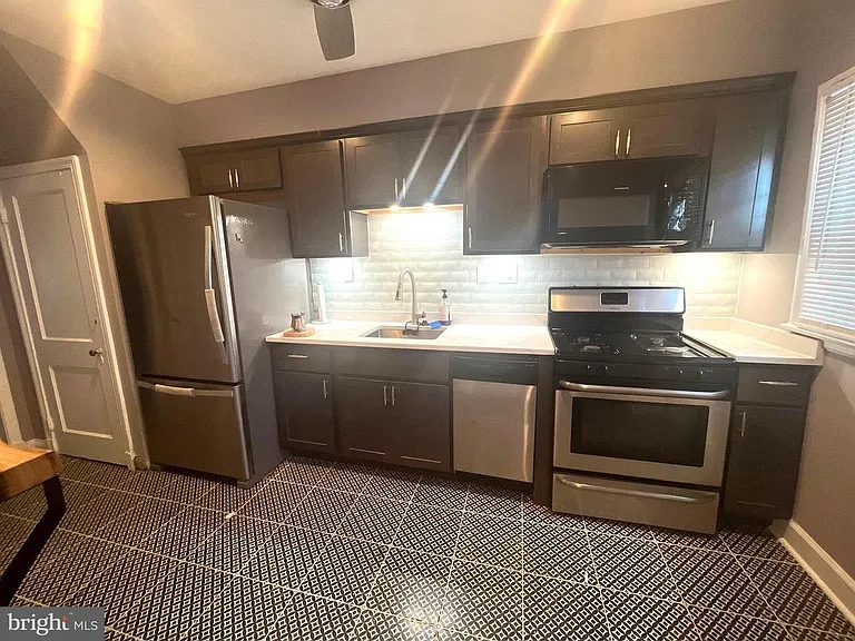 3050 Tioga Pkwy — Photo 1