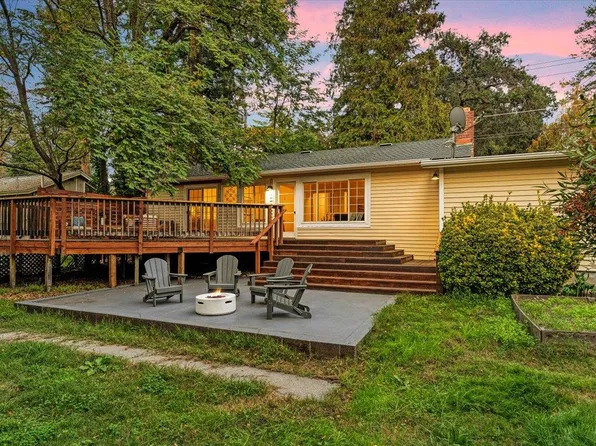 8525 Glen Arbor Rd, Ben Lomond, CA 95005