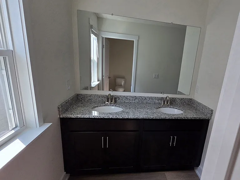1107 Emily Louise Ln — Photo 22