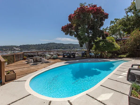 32 Alta Vista Way, San Rafael, CA 94901