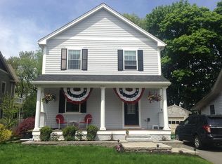 9 Linden Ave, Swampscott, MA 01907