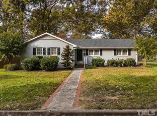 2605 Hickory Ave, Burlington, NC 27215