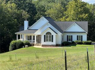 720 Newt Green Rd, Cumming, GA 30028