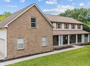 7000 Monarch Ct, Knoxville, TN 37918