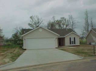 2307 Manchester Dr, Jonesboro, AR 72405