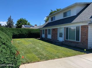 3306 Gregory Ave, Yakima, WA
