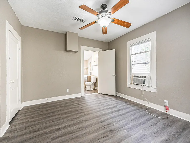 216 Redan St #5 — Photo 24