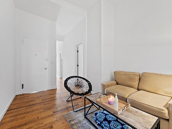 3rd image of 1457 3rd Ave APT 5S