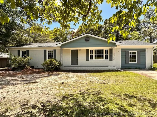 607 Platinum St, Fayetteville, NC 28311