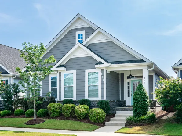 209 Stone River Dr, Wendell, NC 27591