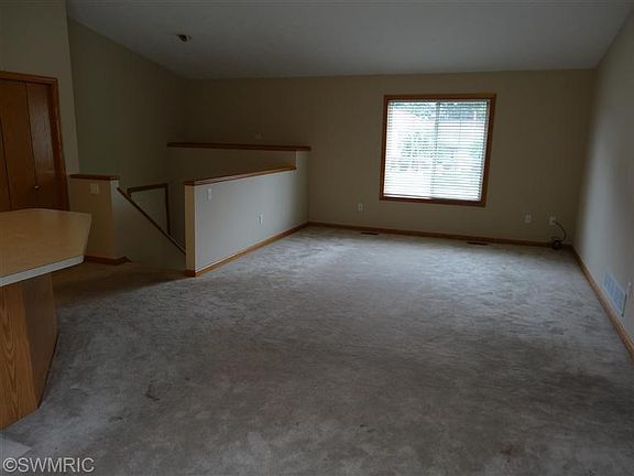 5th image of 4160 Savannah Ct SW