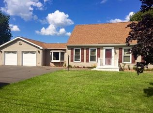 157 Fonda Rd, Waterford, NY 12188