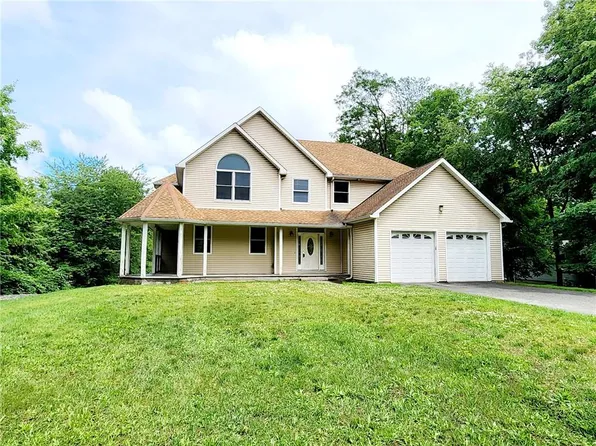 54 Dykes Park Road, Nanuet, NY 10954