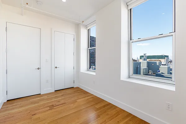 Rented by MNS | media 40