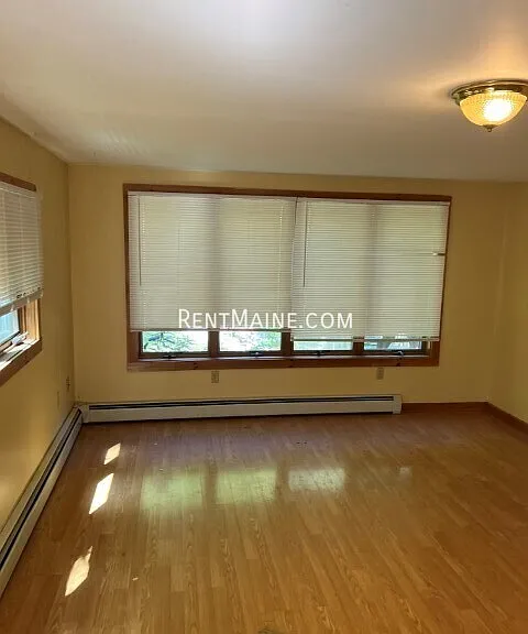 9 Winsor Ln #B2 — Photo 2