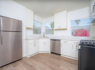 1118 Mission St APT A, Santa Cruz, CA 95060