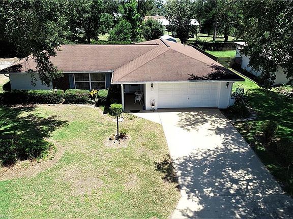 2nd image of 1935 Pasco Dr