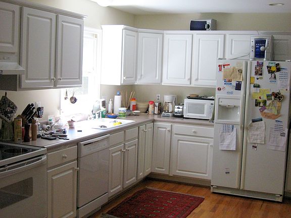 kitchen from DR