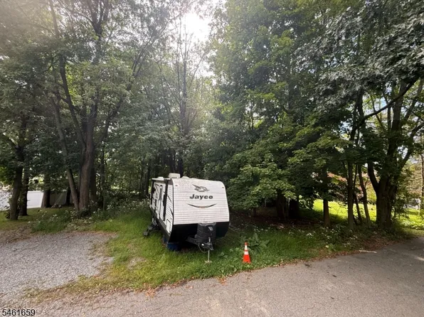 9 Birch St, Randolph Twp., NJ 07869