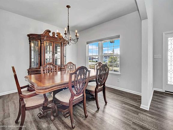 4th image of 5449 Elkhart Cir