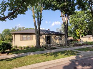 1703 N 2nd St, Mankato, MN 56001