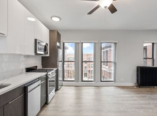 The Jonquil Terrace, Chicago, IL 60626