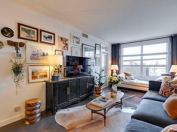 3rd image of 204 3rd Ave NW Unit 204