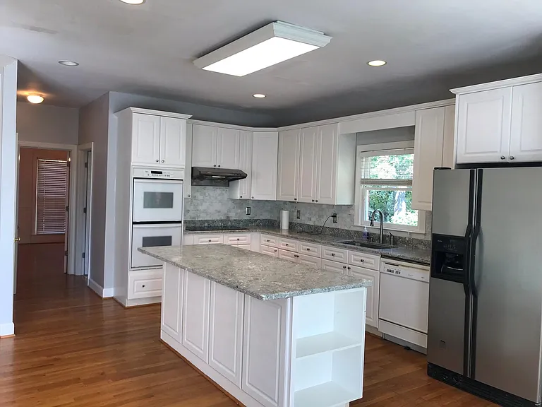 5050 Eagle Crest Rd — Photo 10