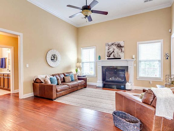 5th image of 2648 Nicholas View Ln