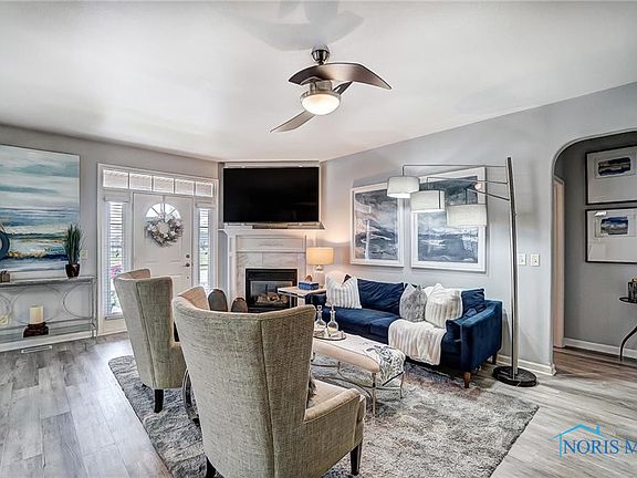 5th image of 5631 Breezy Porch Dr