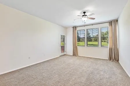 1 bed, 900 sqft, $1,850 — Photo 3