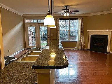 5th image of 117 Longchamp Ln