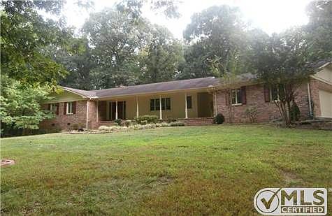 1st image of 165 Deer Ln