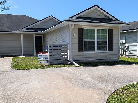 2nd image of 119 Plantation Point Dr