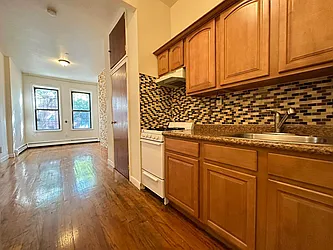 Rented by Cover Realty NYC
