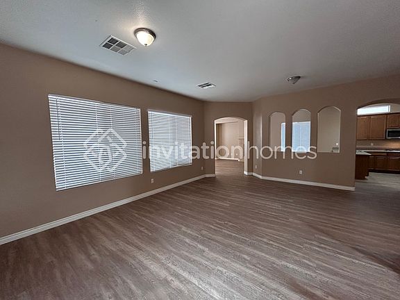 3rd image of 6132 Mott Smith St