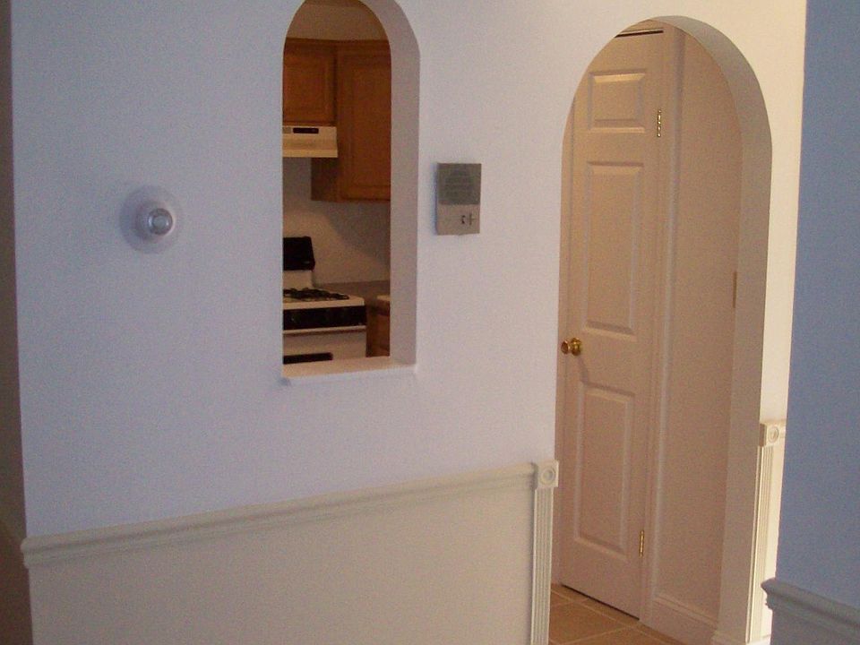 1st image of 40 Austin Ave APT 104