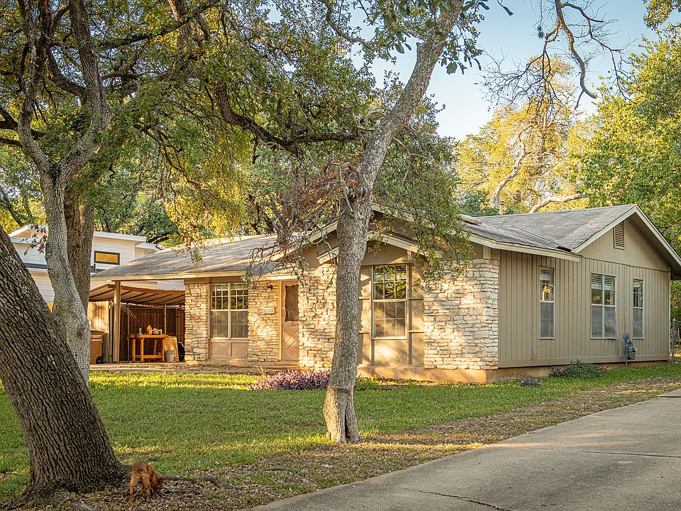 1st image of 1904 Fair Oaks Dr