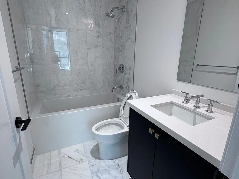 505 Glencairn Ave #231 — Photo 14