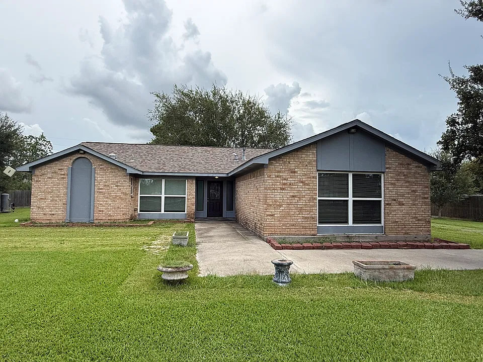 9507 Puritan Way