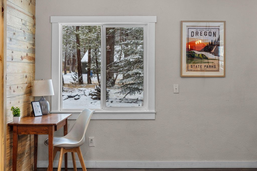 69322 Hackamore, Sisters, OR - View 6