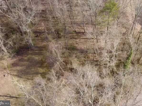 Travers Rd, Indian Head, MD 20640