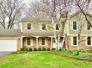 2809 Pebblebrook Ln, Rolling Meadows, IL 60008