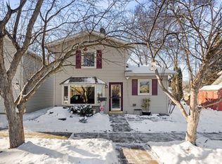 217 Beech St, Chaska, MN 55318