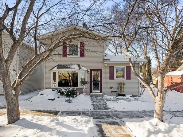 217 Beech St, Chaska, MN 55318