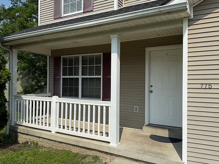 775 Fern Hill St — Photo 2